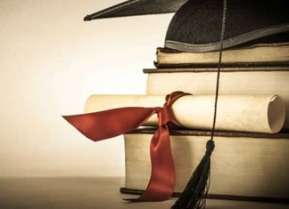 Με πρόεδρο τον Ζερεφό ξεκινά το Ελληνικό Ίδρυμα για την Έρευνα και την Καινοτομία