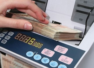 Τράπεζα κάθε Δευτέρα, Τετάρτη, Παρασκευή…