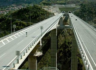 Στον "αέρα" η ιδιωτικοποίηση της Εγνατίας οδού