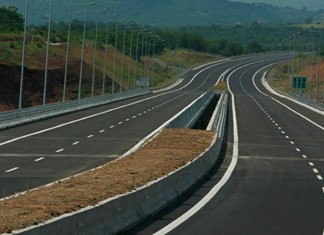Ε65: Αγώνας δρόμου για να προλάβουν τον Τσίπρα στη Λάρισα