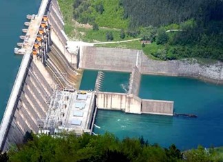 Εκτός «πωλητηρίου» οι υδροηλεκτρικές μονάδες της ΔΕΗ 