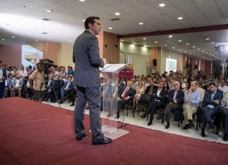 Με 15 υπουργούς ο Τσίπρας στο συνέδριο της Θεσσαλίας