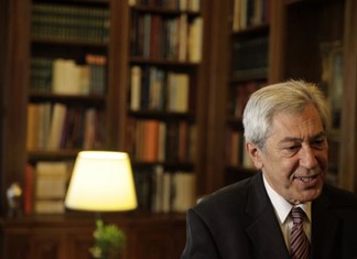 Έφυγε ο τραπεζίτης της Σκοπέλου Γιώργος Μιχελής