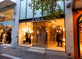 Zara: Με χρέωση οι επιστροφές ηλεκτρονικών αγορών