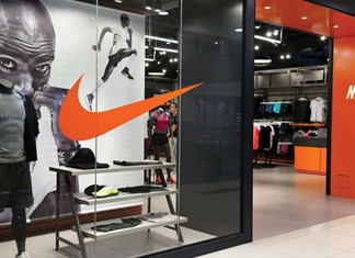 Μετά τη Λάρισα η Nike κόβει άλλα 90 σημεία πωλήσεων