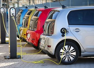 Ακριβό για τον μέσο Έλληνα το ηλεκτρικό αυτοκίνητο