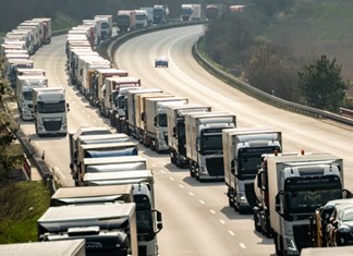 Τριγμοί στην εφοδιαστική αλυσίδα λόγω κορονοϊού