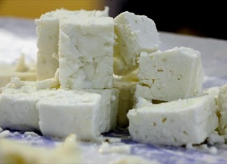 La Farm: Οριστική ανάκληση άδειας και πιστοποίησης για τη φέτα 