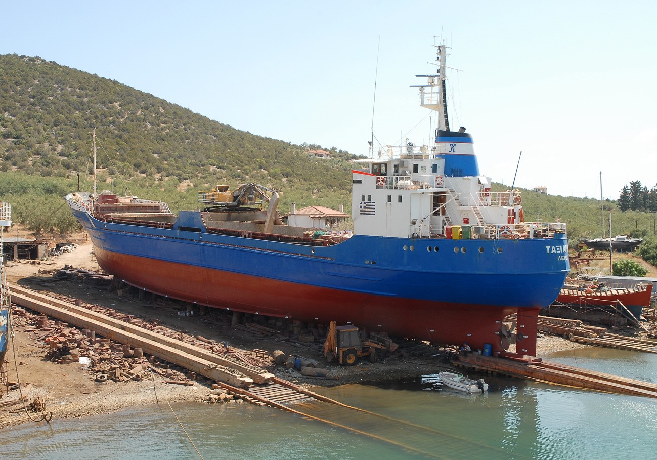Καταδίκες για τον θάνατο εργαζομένου σε ναυπηγείο της Αμαλιάπολης