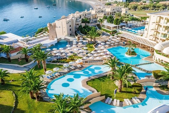 Ήρθαν από την Ρόδο για να βρουν προσωπικό στη Θεσσαλία