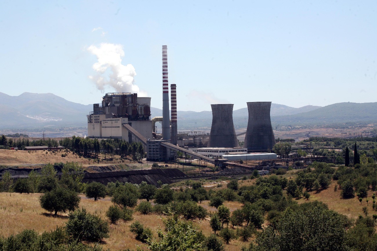 Συμφωνία για πώληση του ΔΕΣΦΑ και του 40% των μονάδων της ΔΕΗ
