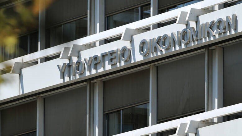 Αλλάζει το μοντέλο στήριξης των επιχειρήσεων για την πανδημία
