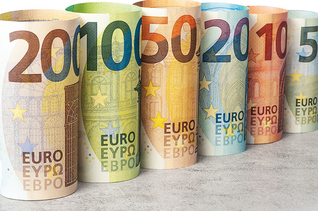Πώς θα δοθούν τα 600 ευρώ στους επιστήμονες